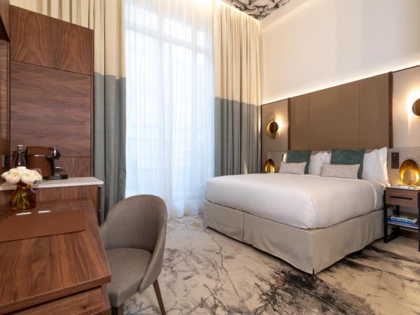 InterContinental Paris Champs Elysées Etoile, an IHG Hotel : photo 3 de la chambre suite junior lit king-size