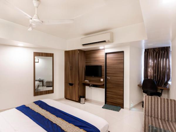 Hotel Ashish : photo 4 de la chambre chambre lit king-size supérieure