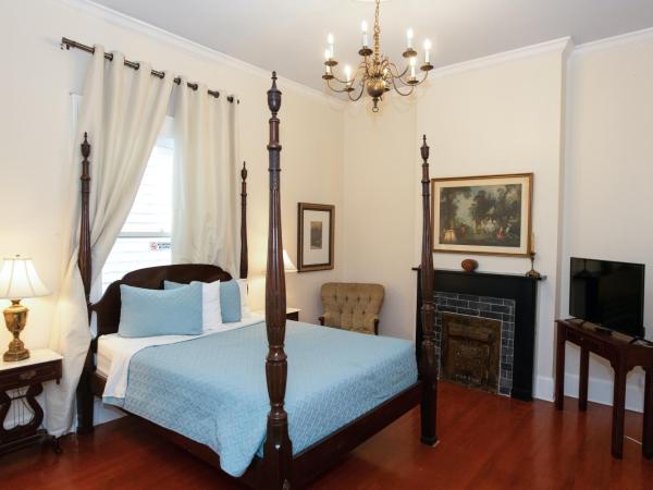 The Esplanade Guesthouse Mansion : photo 1 de la chambre chambre supérieure lit queen-size