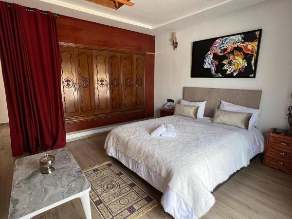 Maison d'hôtes La Ferme AZIZA : photo 1 de la chambre studio double deluxe