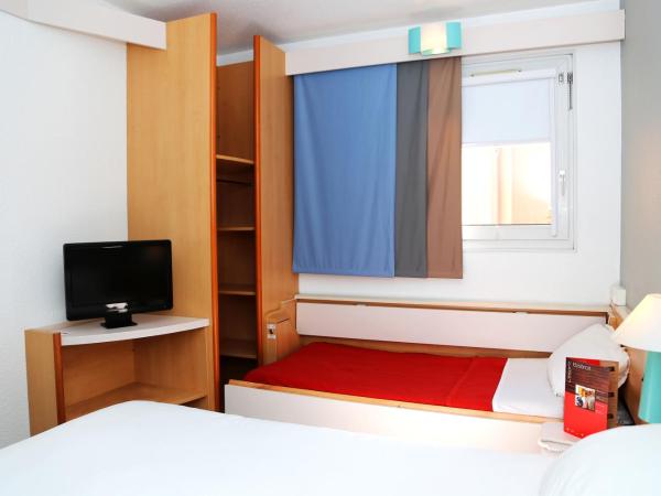 ibis Orange Centre : photo 5 de la chambre chambre standard avec 1 lit double et 1 lit simple