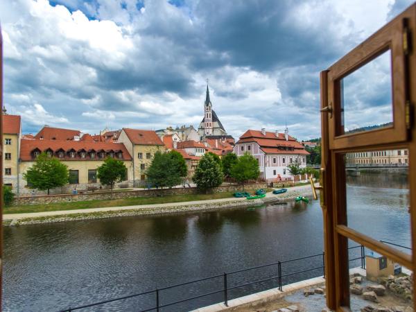 Penzion Kapr : photo 4 de la chambre chambre standard avec vue sur la rivière