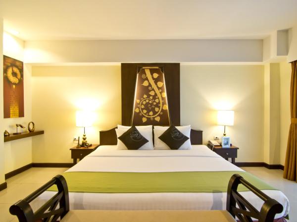 Golden Sea Pattaya - SHA Extra Plus : photo 1 de la chambre grande chambre double deluxe