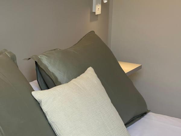 AZ Hotel San Valero : photo 10 de la chambre chambre double avec terrasse