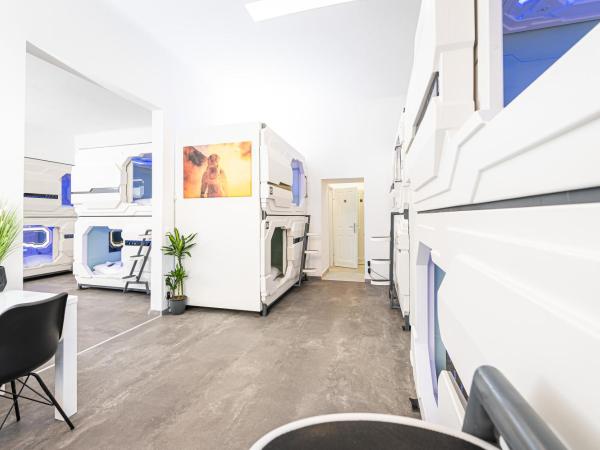 Space Home Apartment - City Hall : photo 1 de la chambre chambre double deluxe