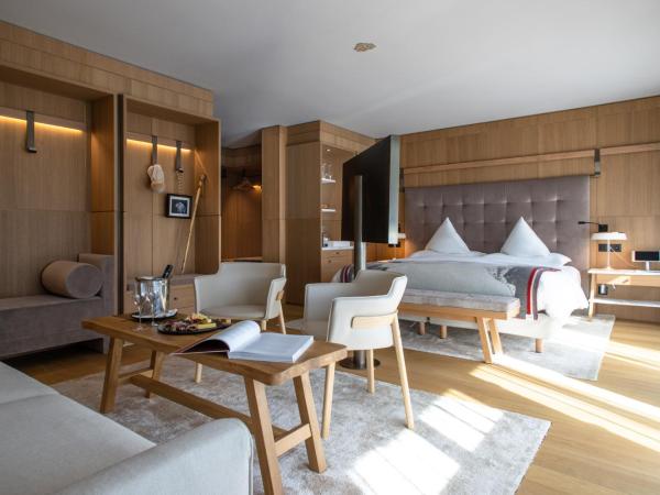 Schweizerhof Zermatt - a Small Luxury Hotel : photo 3 de la chambre suite junior
