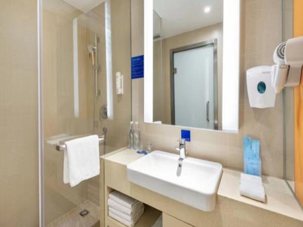 Holiday Inn Express - Wuhan Optical Valley, an IHG Hotel : photo 2 de la chambre chambre standard