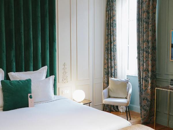 Hôtel Singulier Bordeaux - Boutique Hôtel & Spa Anne Semonin : photo 6 de la chambre chambre double deluxe