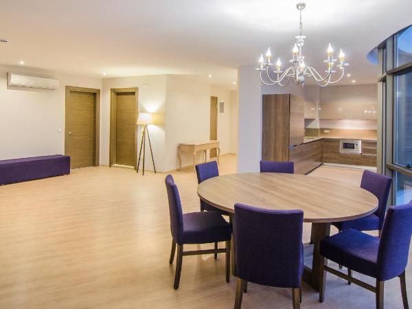 Ladies Beach Suite Hotel : photo 2 de la chambre appartement 3 chambres