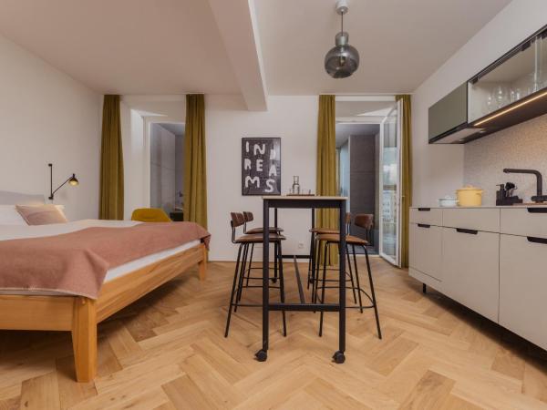 Marktbar Studios - Boutique Aparthotel : photo 10 de la chambre marktbar suite
