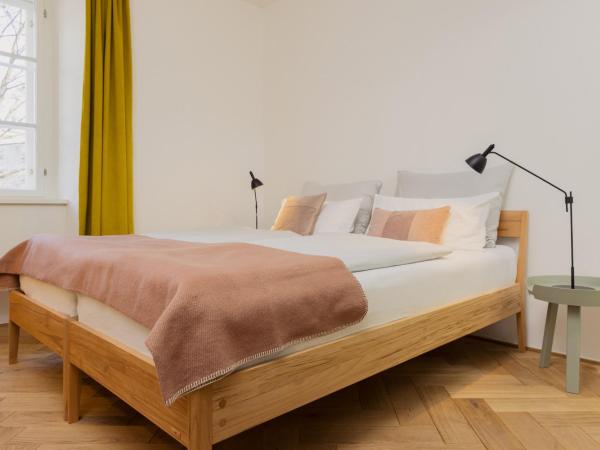 Marktbar Studios - Boutique Aparthotel : photo 9 de la chambre chambre lits jumeaux