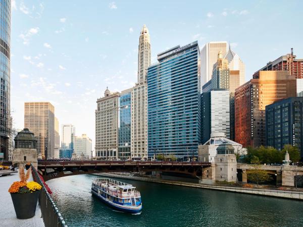 Club Quarters Hotel Wacker at Michigan, Chicago : photo 5 de la chambre chambre lit queen-size