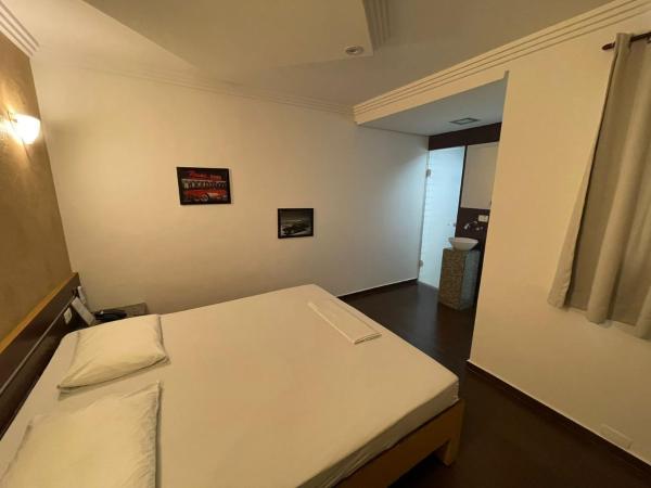Hotel Estrela da Agua Fria : photo 7 de la chambre chambre double