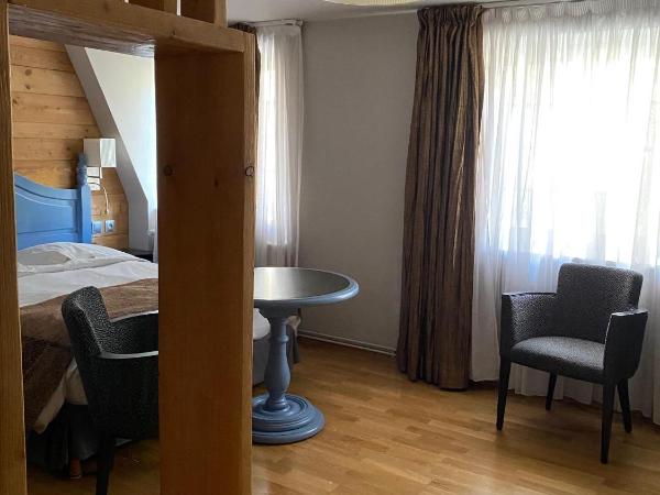 Logis Hôtel Restaurant Au Cerf d'Or : photo 1 de la chambre chambre double supérieure