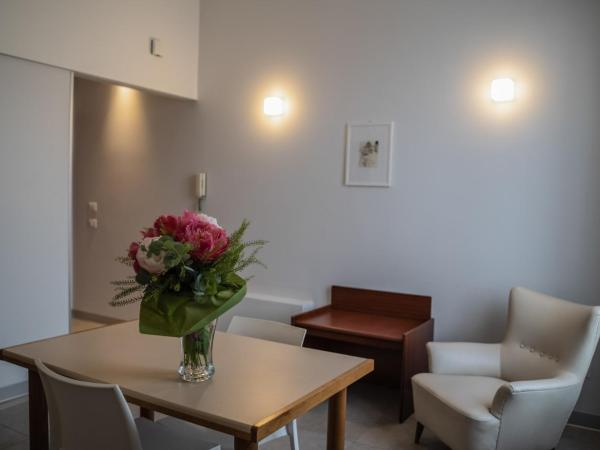 Hotel Mediterraneo : photo 9 de la chambre studio