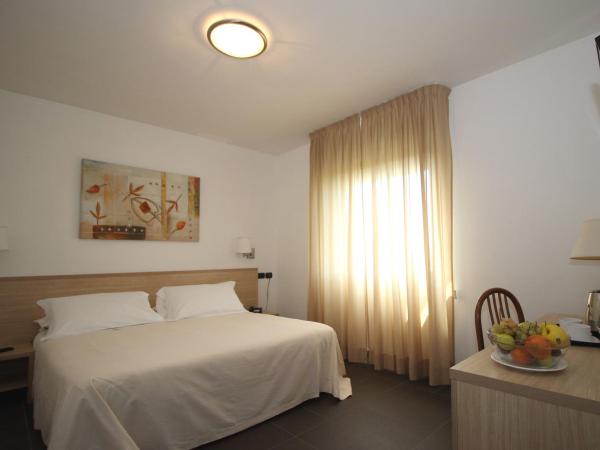 Hotel Majesty Bari : photo 7 de la chambre chambre triple