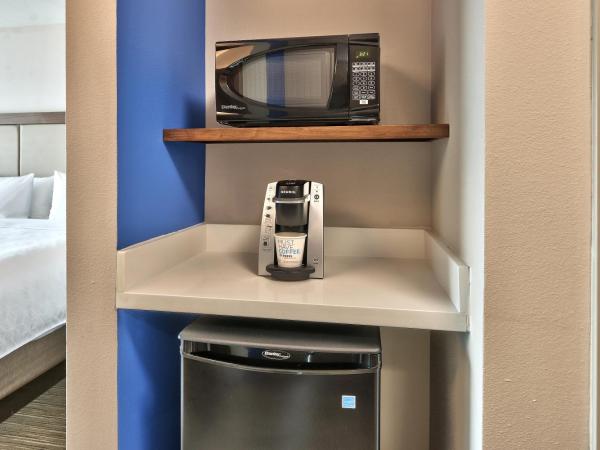 Holiday Inn Express & Suites - Albuquerque East, an IHG Hotel : photo 6 de la chambre chambre lit king-size standard