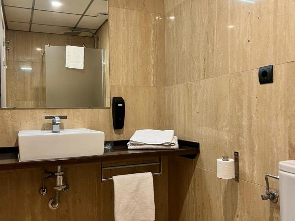 AZ Hotel San Valero : photo 1 de la chambre chambre double avec terrasse