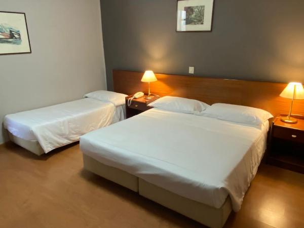 Hotel Mediterraneo : photo 3 de la chambre chambre triple Économique