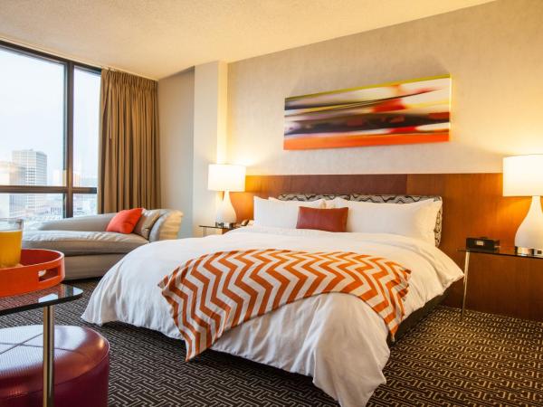 Hotel Derek Houston Galleria : photo 1 de la chambre chambre lit king-size standard - accessible aux personnes à mobilité réduite