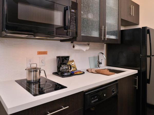 Candlewood Suites - Austin Airport, an IHG Hotel : photo 2 de la chambre suite studio lit king-size