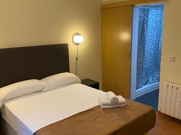 Hostal Alaska : photo 6 de la chambre chambre double