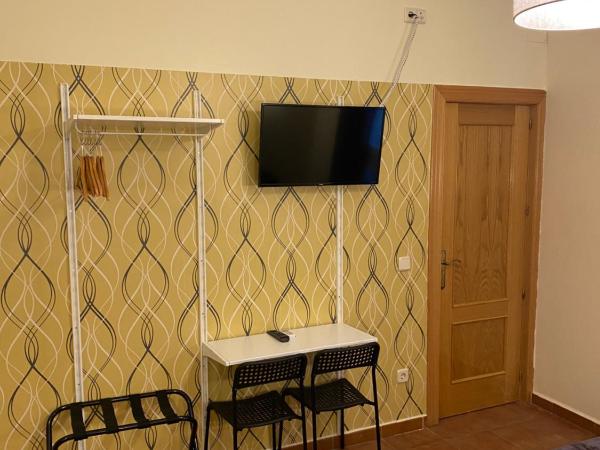 Hostal Alaska : photo 8 de la chambre chambre double