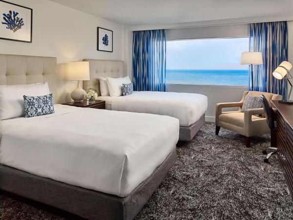 Sonesta Fort Lauderdale Beach : photo 1 de la chambre hébergement supérieur deluxe avec 2 lits doubles et vue sur océan