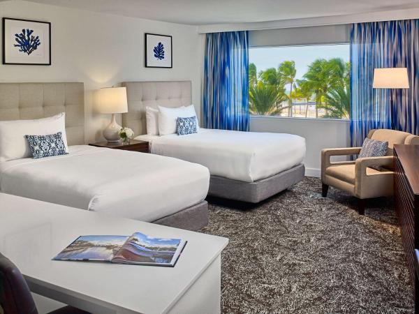 Sonesta Fort Lauderdale Beach : photo 1 de la chambre hébergement deluxe avec 2 lits doubles - ocean curve