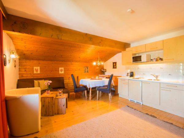 Frühstückspension & Appartements Eugenie : photo 7 de la chambre appartement 2 chambres