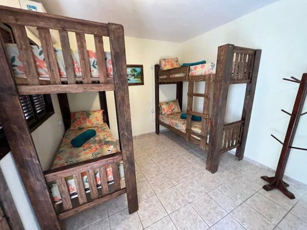 Hostel flor do Caribe : photo 1 de la chambre lits superposés dans dortoir masculin 