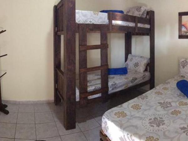 Hostel flor do Caribe : photo 5 de la chambre lits superposés dans dortoir masculin 
