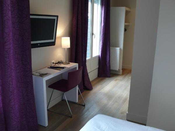 Hôtel Cardinal : photo 3 de la chambre chambre double avec terrasse