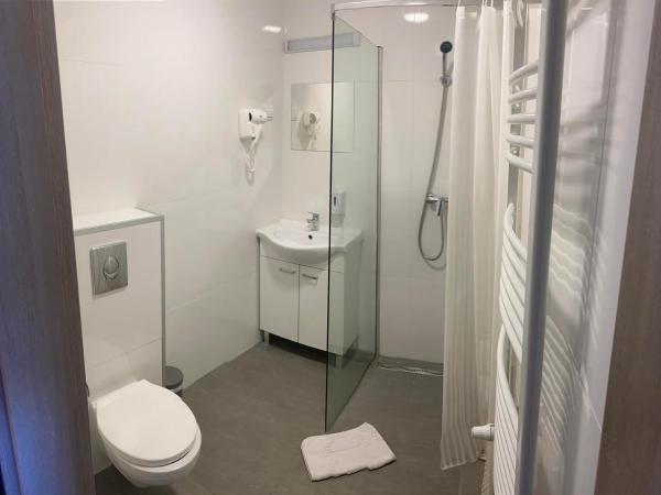 Joker Panzió : photo 3 de la chambre chambre double ou lits jumeaux