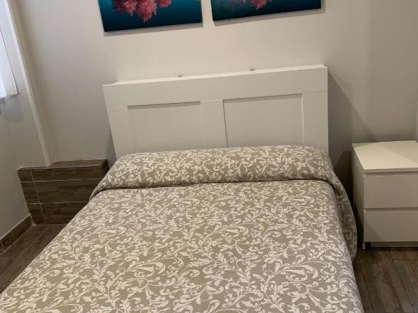 Estudios Bilbao Deusto : photo 2 de la chambre appartement