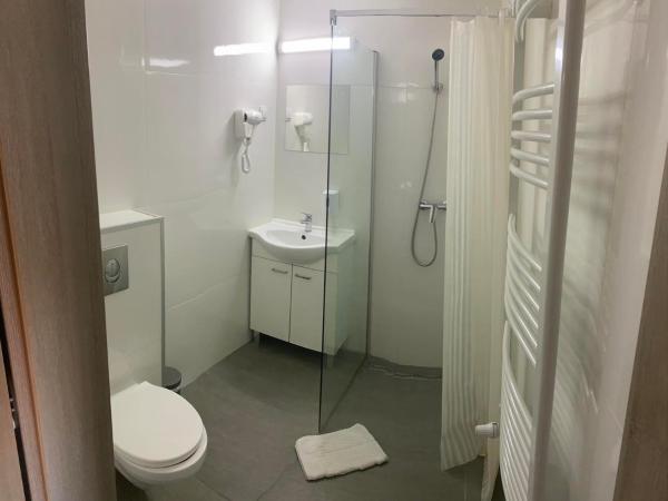 Joker Panzió : photo 2 de la chambre chambre triple