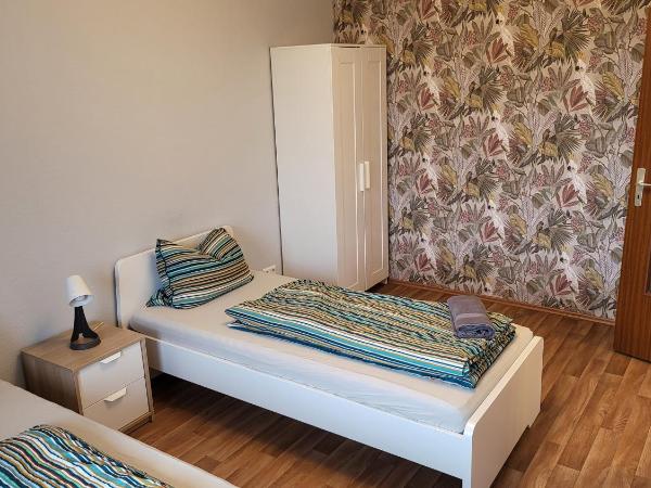 HOME at FRIENDS - City - Zu Hause bei Freunden : photo 1 de la chambre appartement 2 chambres