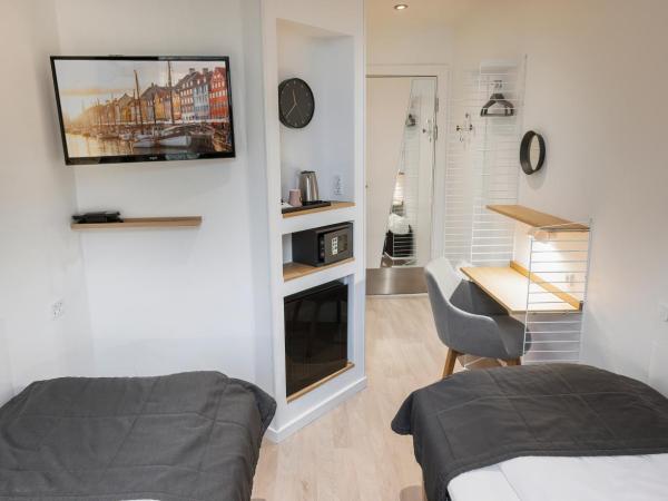 Go Hotel Ansgar : photo 7 de la chambre chambre lits jumeaux