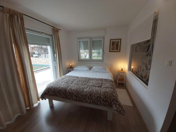 Sobe Dragić : photo 6 de la chambre appartement - vue sur piscine