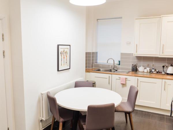 Edgbaston Park Hotel Birmingham : photo 4 de la chambre appartement