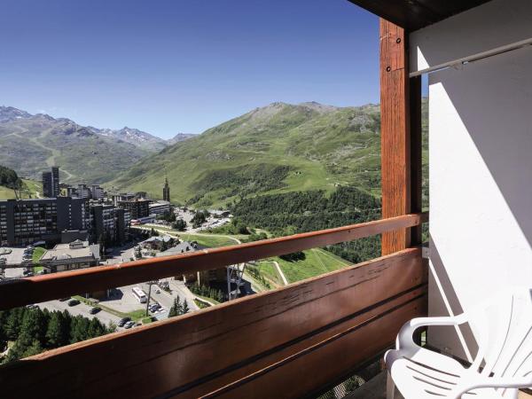 Belambra Clubs Les Menuires - Neige Et Ciel : photo 5 de la chambre appartement avec vue sur la montagne