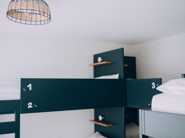 Hostel by Hyve Basel : photo 5 de la chambre 6-bed dormitory room