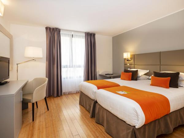 Hotel Nice Riviera : photo 3 de la chambre chambre double classique - avec 1h d’accès gratuit à la piscine et au sauna 
