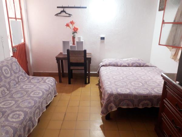 Hotel Ana Liz : photo 3 de la chambre chambre familiale