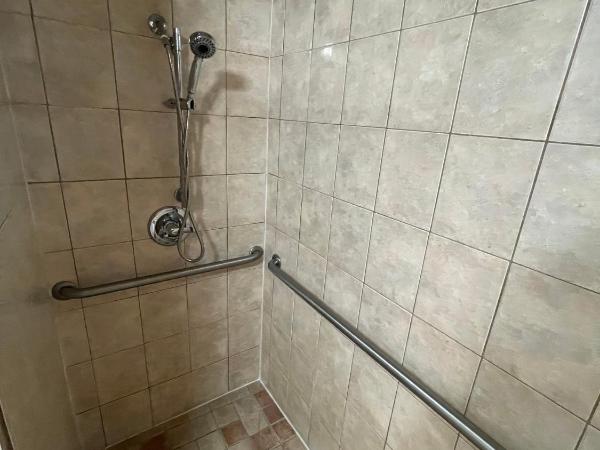 Seaway Motel : photo 5 de la chambre chambre lit queen-size - accessible aux personnes à mobilité réduite