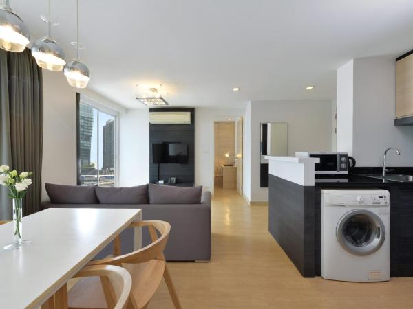 Arize Hotel Sukhumvit : photo 5 de la chambre chambre familiale exécutive