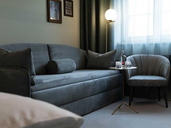 Altstadthotel Weisses Kreuz : photo 8 de la chambre chambre double medium