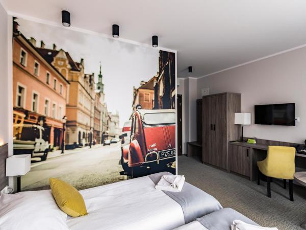 Meet Poznań Hotel : photo 6 de la chambre chambre lits jumeaux standard