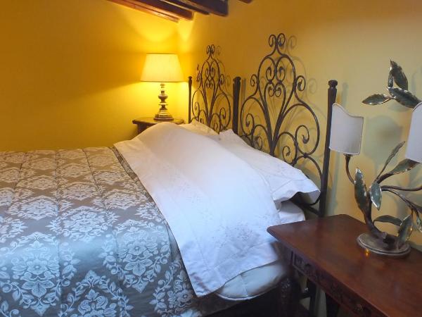Il Nido delle Rondini : photo 9 de la chambre grande chambre double ou lits jumeaux