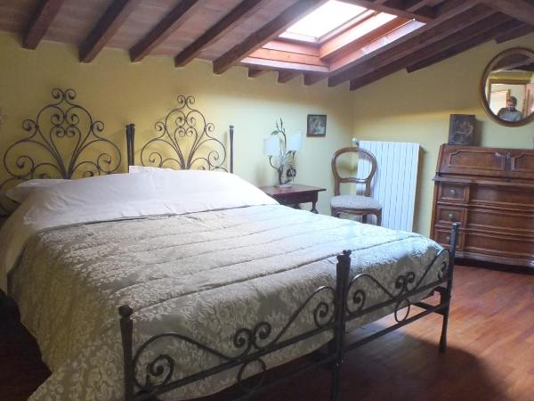 Il Nido delle Rondini : photo 7 de la chambre grande chambre double ou lits jumeaux